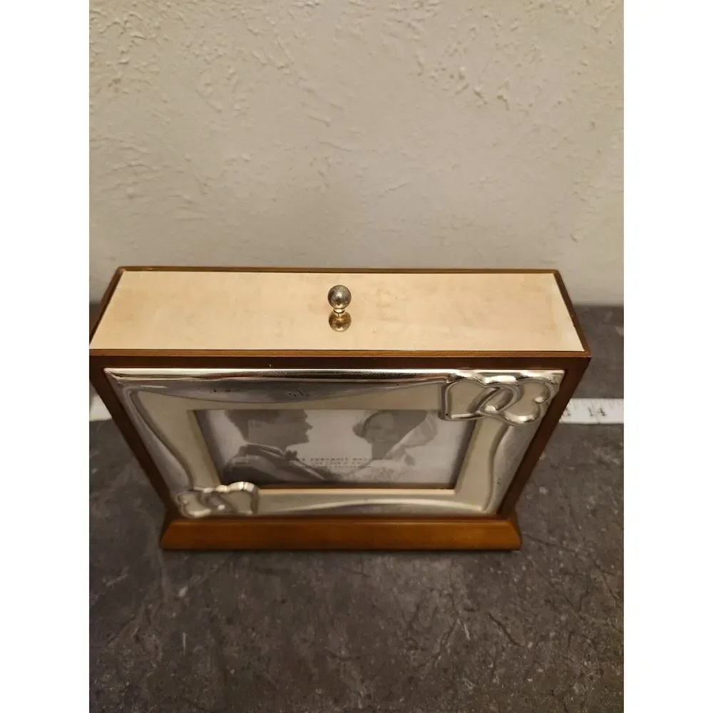 Lenox Silver‎ Plated Wedding Promises 4 X 6 Frame Picture Holder Box